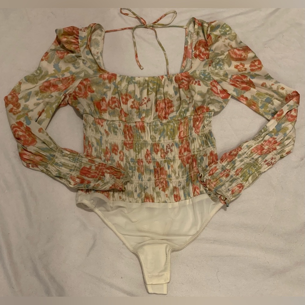Free People Intimately Smock It To You Bodysuit size Medium Floral Ivory Smocked - Picture 10 of 15